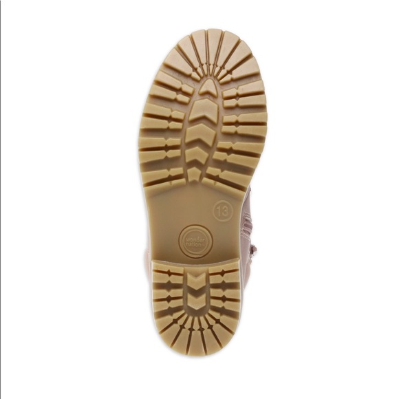 Women’s Sz 8 Faux Fur Lined Lace-up Sneaker Boot - Picture 6 of 6